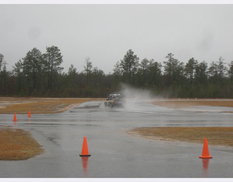 Illustration for article titled BS Inspection at the 24 Hours of LeMons Southern Discomfort